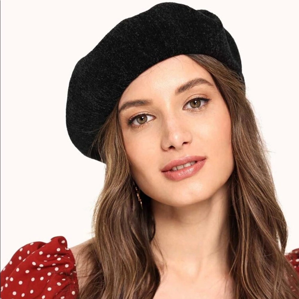 New black Plain Beret Cap - Picture 1 of 3